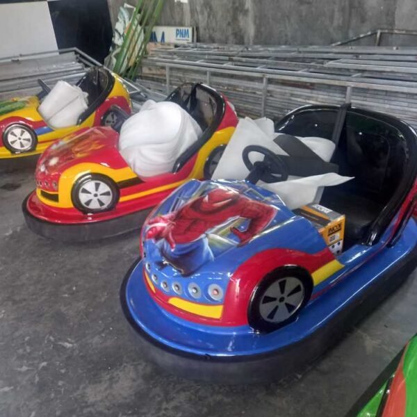 Bom Bom Car Wahana Permainan Anak Fiberglass - Gambar 7